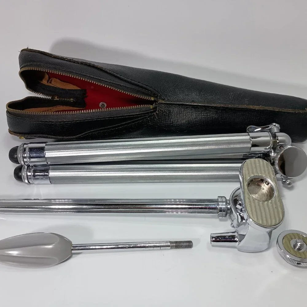 Vintage Mid Century Japan VIVO Telescoping Camera Tripod w/Original Leather Case